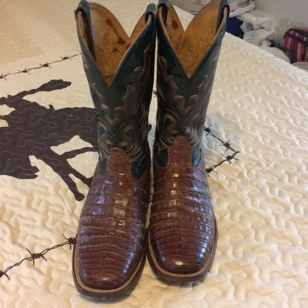 Boots 9 1/2 D